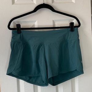 NWOT Lululemon Run Times Shorts 4"